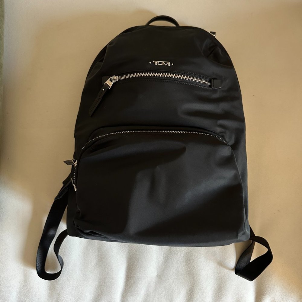 🎁 TUMI CORA backpack bag - black